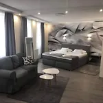 Отель Brill Бекешчаба